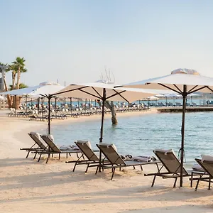 https://biblos-beach-resort-alacati.aegeanhotels.net